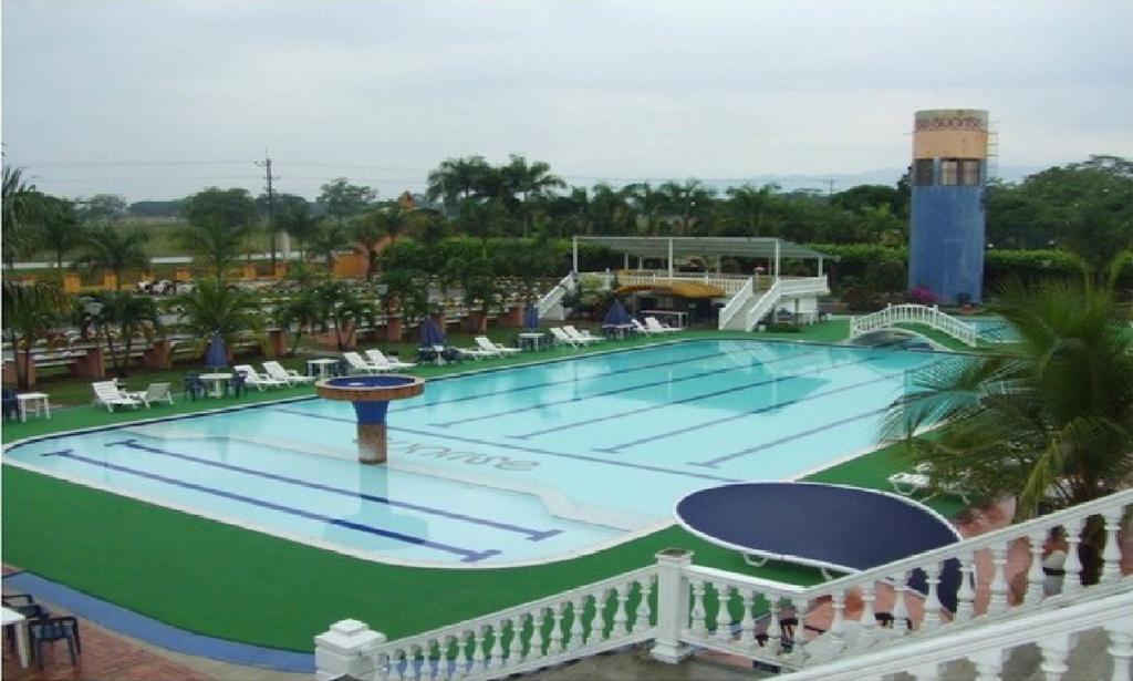 Hotel Sunrise Centro Vacacional Apiay Exterior foto