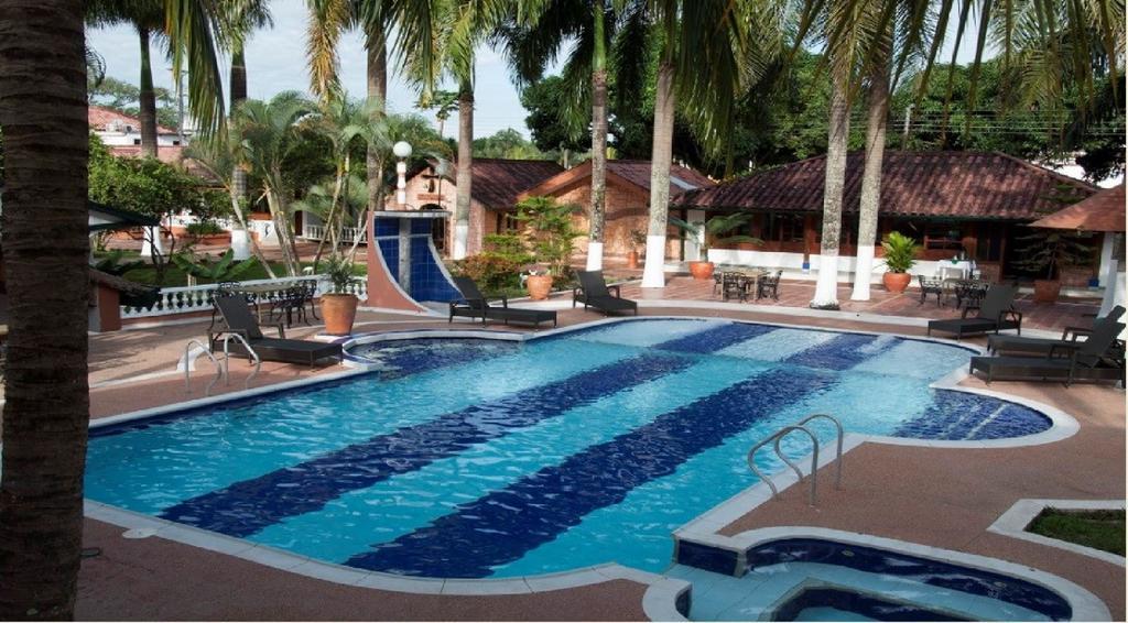 Hotel Sunrise Centro Vacacional Apiay Exterior foto