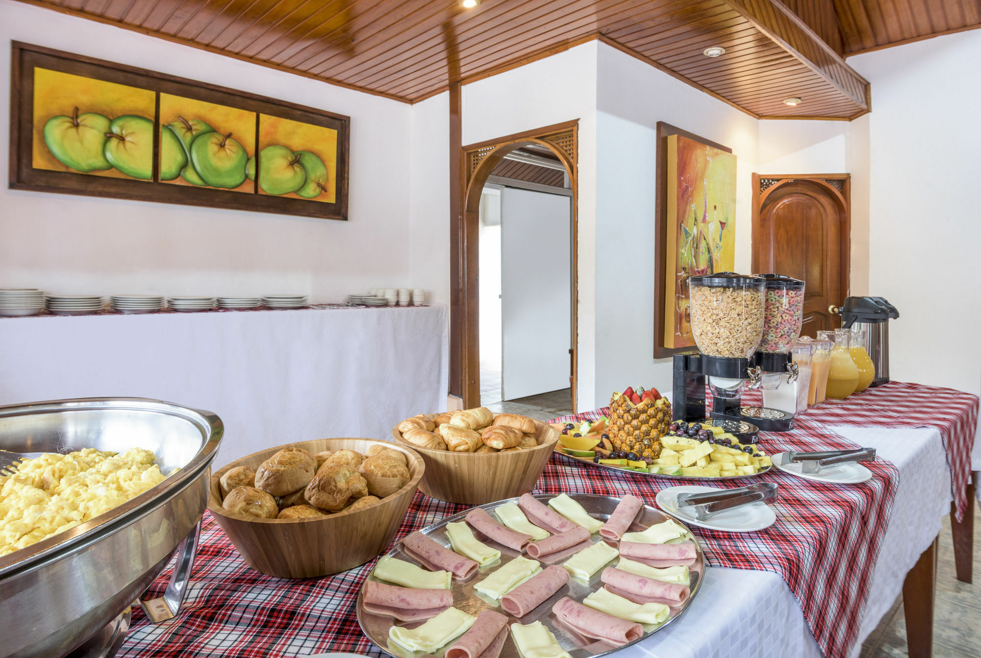 Hotel Sunrise Centro Vacacional Apiay Exterior foto