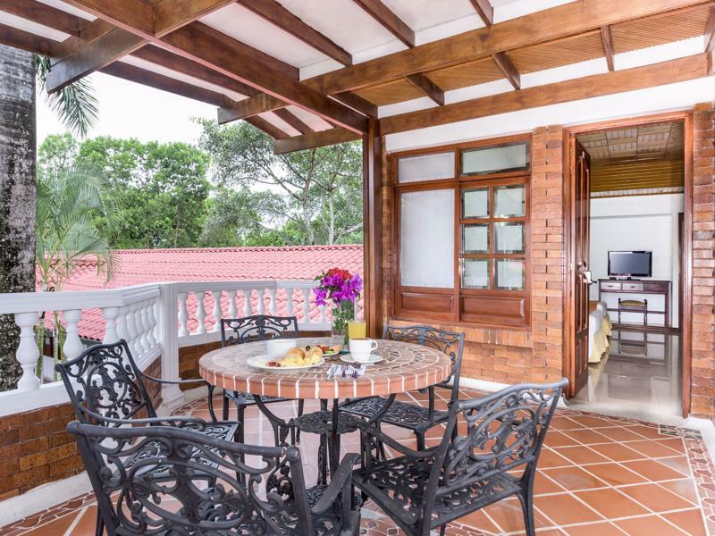 Hotel Sunrise Centro Vacacional Apiay Exterior foto