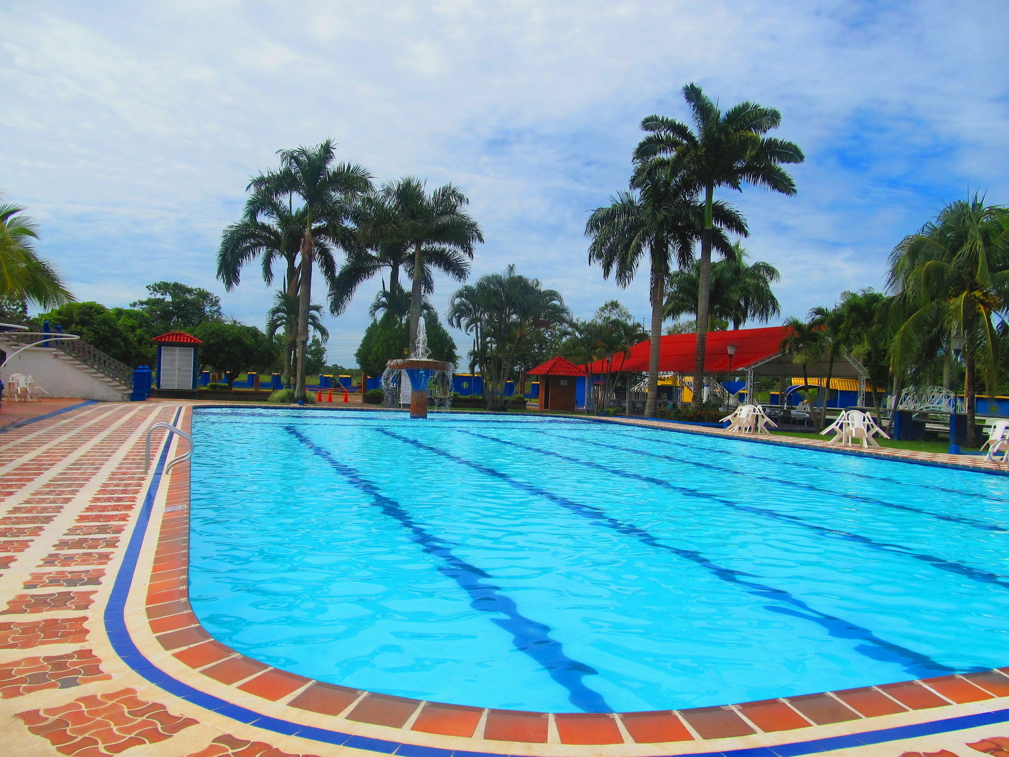 Hotel Sunrise Centro Vacacional Apiay Exterior foto