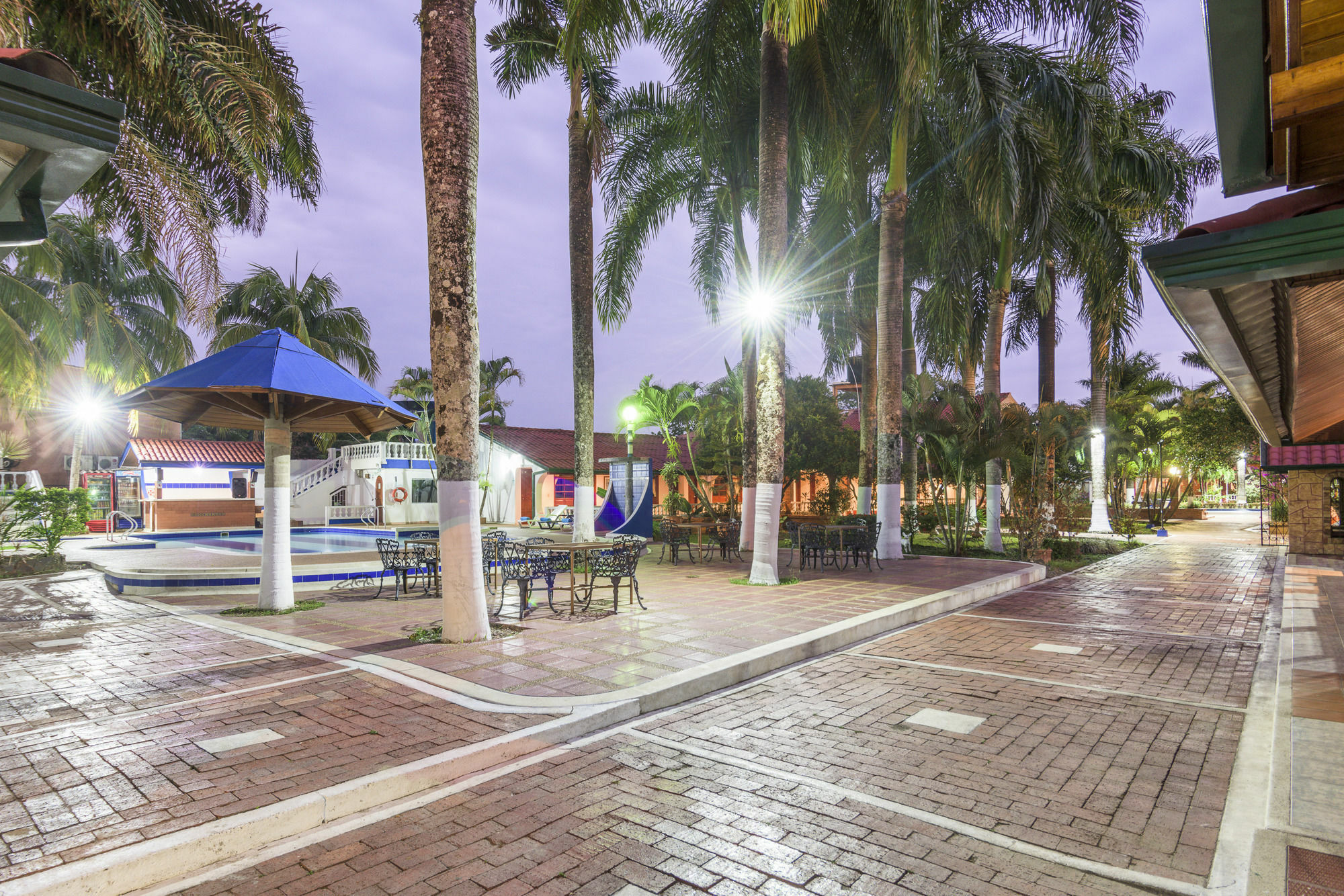 Hotel Sunrise Centro Vacacional Apiay Exterior foto