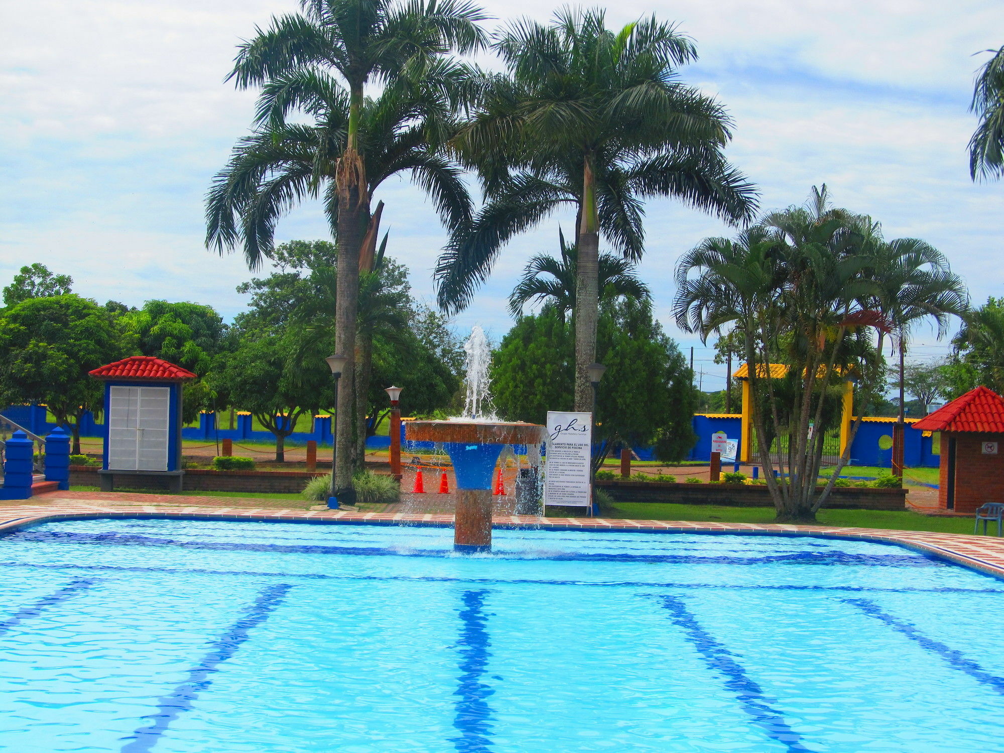 Hotel Sunrise Centro Vacacional Apiay Exterior foto